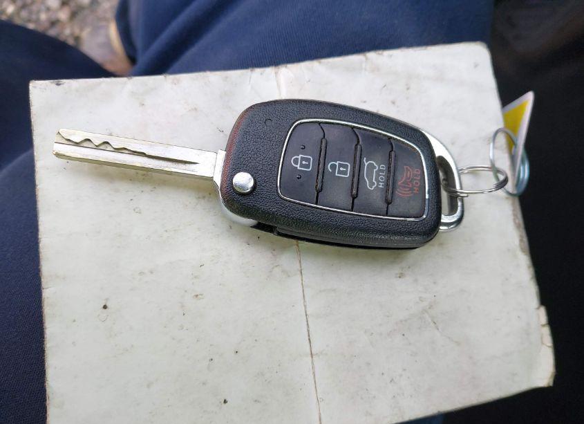 Photo 11 of 2018 Hyundai Santa FE SPORT 2.4L (VIN 5XYZT3LB9JG573083)