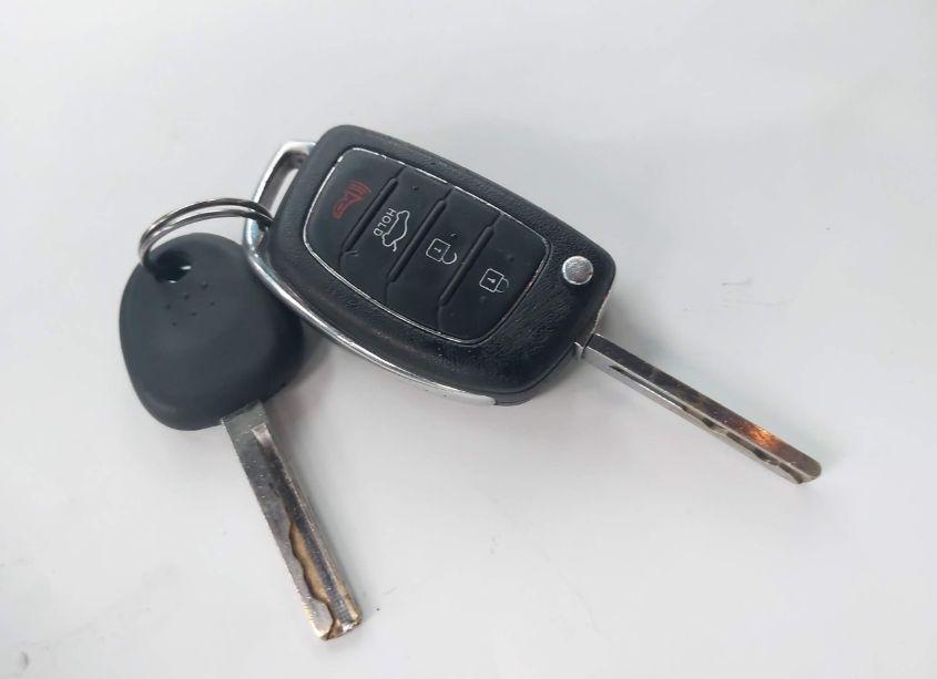 Photo 11 of 2013 Hyundai Santa FE SPORT (VIN 5XYZT3LBXDG013741)