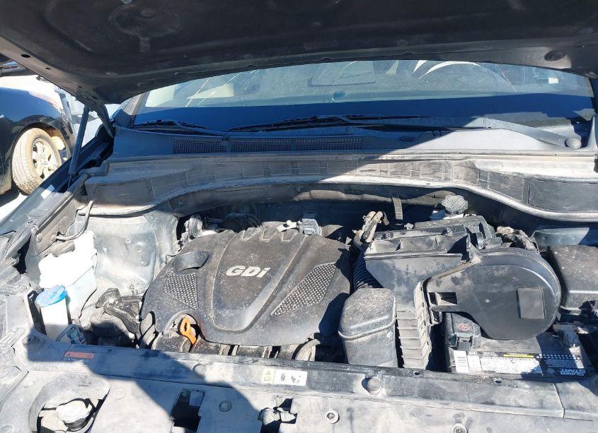 Photo 10 of 2013 Hyundai Santa FE SPORT (VIN 5XYZT3LBXDG048702)