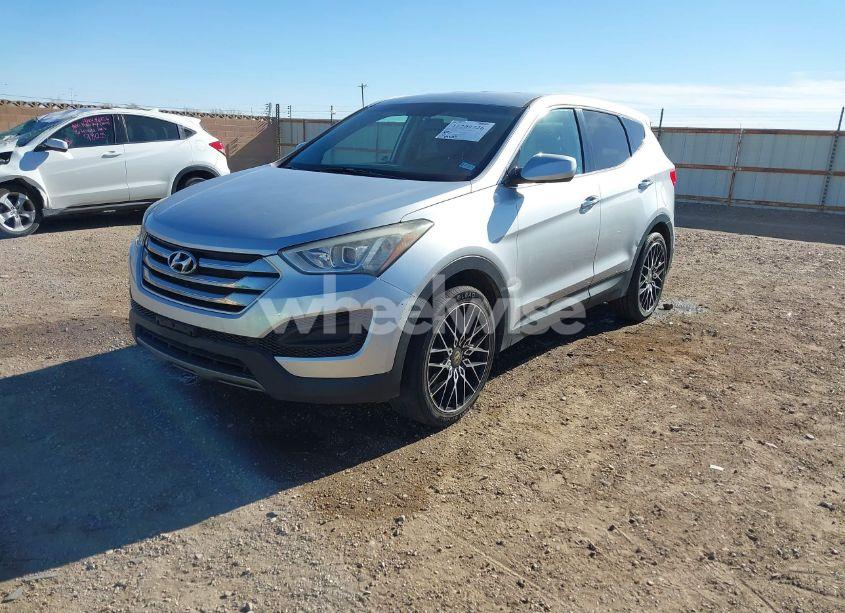 Photo 2 of 2015 Hyundai Santa FE SPORT 2.4L (VIN 5XYZT3LBXFG292286)