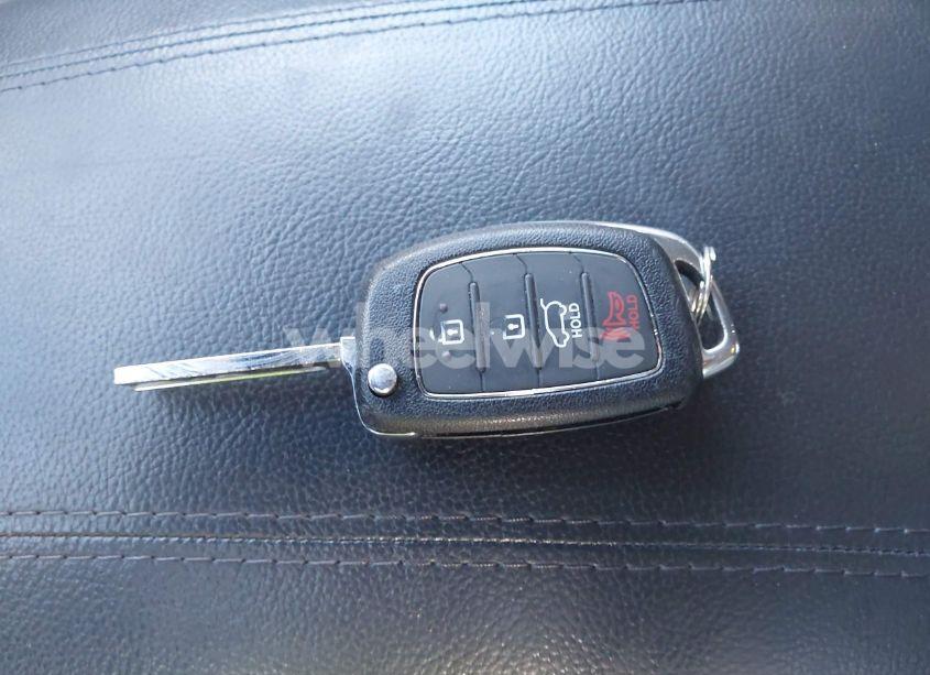 Photo 11 of 2016 Hyundai Santa FE SPORT 2.4L (VIN 5XYZT3LBXGG346557)