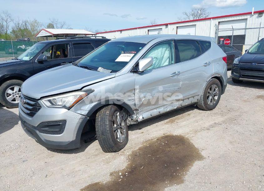 Photo 2 of 2016 Hyundai Santa FE SPORT 2.4L (VIN 5XYZTDLB0GG338313)