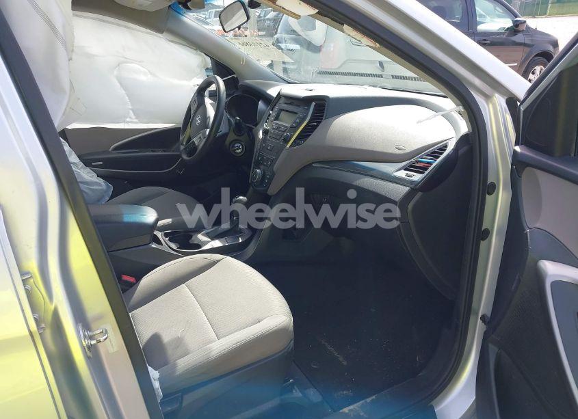 Photo 5 of 2016 Hyundai Santa FE SPORT 2.4L (VIN 5XYZTDLB0GG338313)