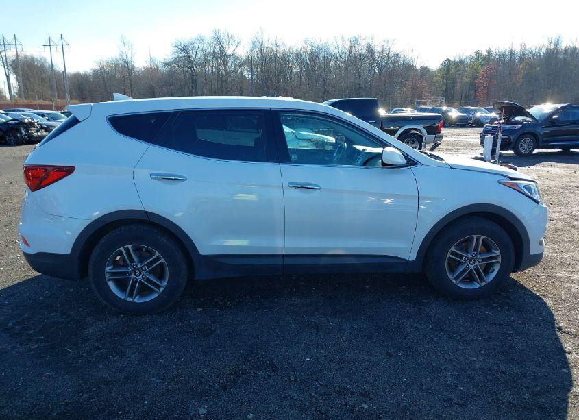 Photo 13 of 2017 Hyundai Santa FE SPORT 2.4L (VIN 5XYZTDLB0HG397508)