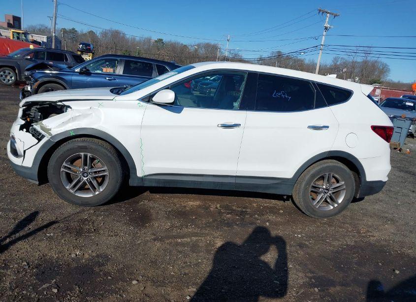 Photo 14 of 2017 Hyundai Santa FE SPORT 2.4L (VIN 5XYZTDLB0HG397508)