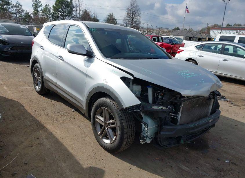 2018 Hyundai Santa FE SPORT 2.4L (VIN 5XYZTDLB0JG546361) main photo