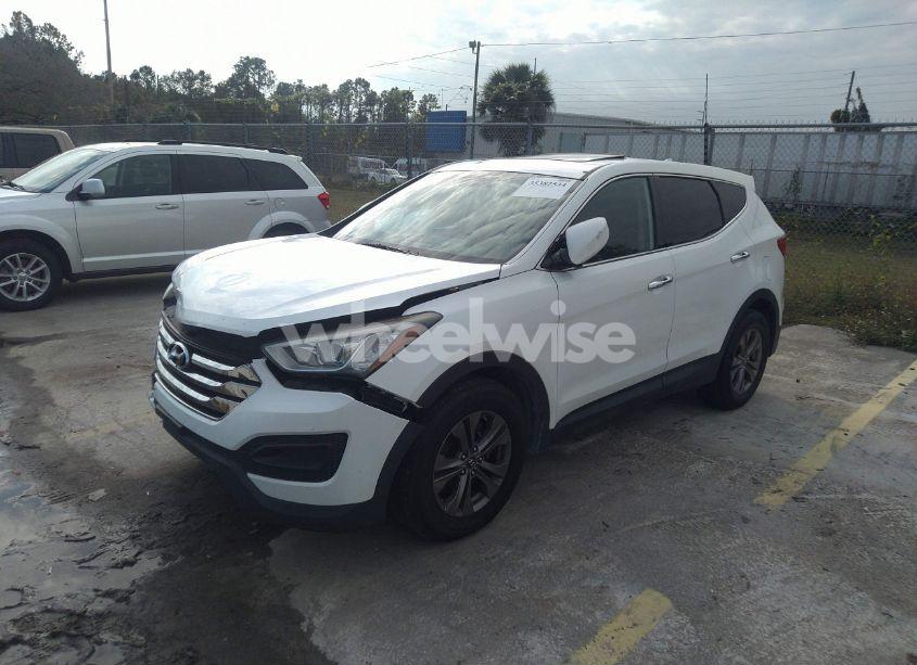 Photo 2 of 2014 Hyundai Santa FE SPORT 2.4L (VIN 5XYZTDLB1EG130597)