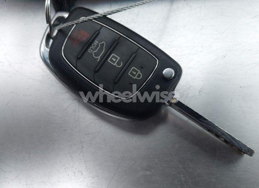 Photo 11 of 2016 Hyundai Santa FE SPORT 2.4L (VIN 5XYZTDLB1GG308561)