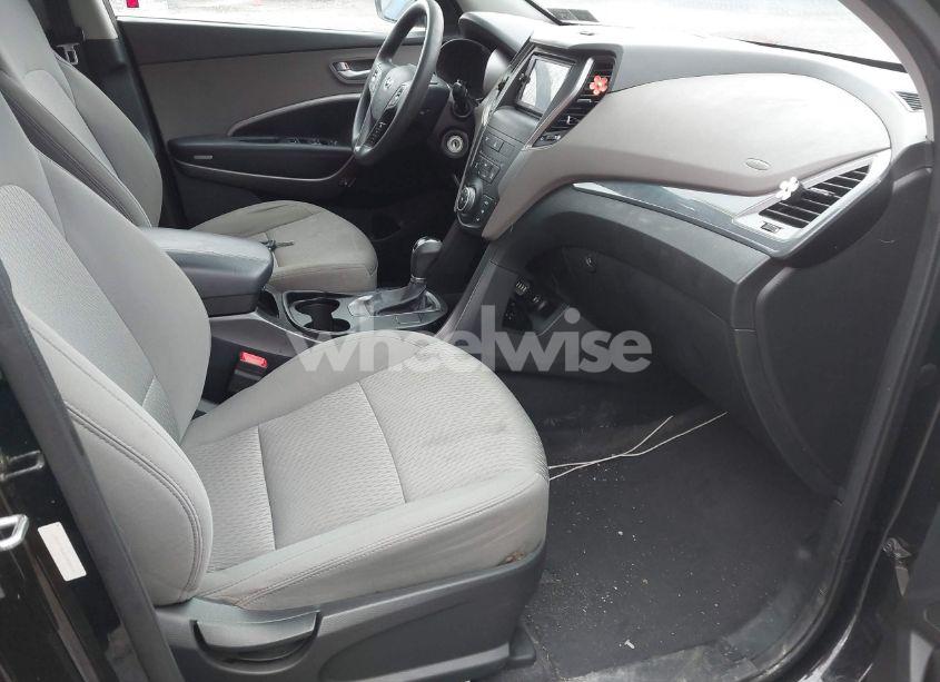 Photo 5 of 2016 Hyundai Santa FE SPORT 2.4L (VIN 5XYZTDLB1GG347411)