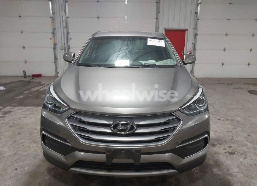 Photo 13 of 2018 Hyundai Santa FE SPORT 2.4L (VIN 5XYZTDLB1JG541976)