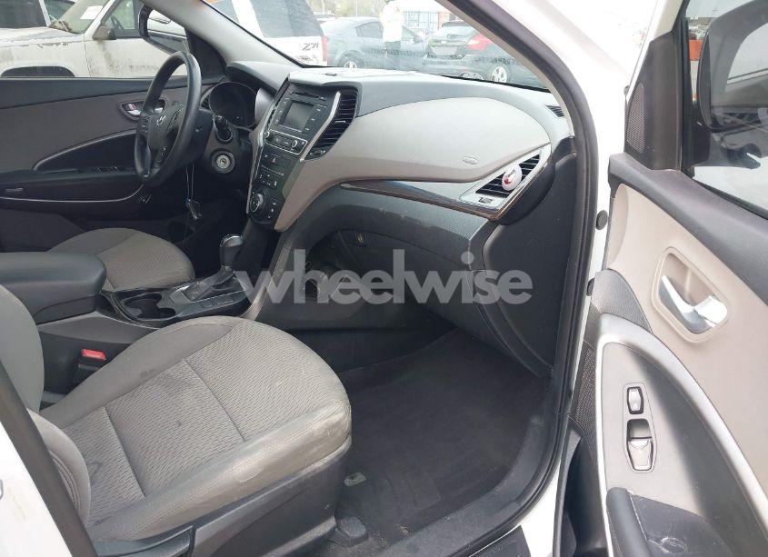 Photo 5 of 2018 Hyundai Santa FE SPORT 2.4L (VIN 5XYZTDLB1JG551083)