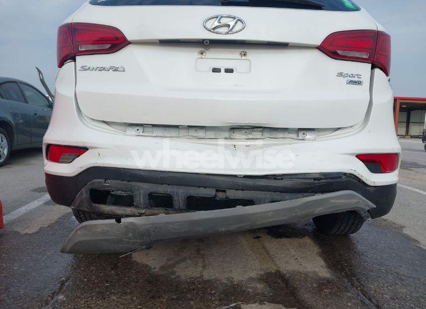 Photo 6 of 2018 Hyundai Santa FE SPORT 2.4L (VIN 5XYZTDLB1JG551083)