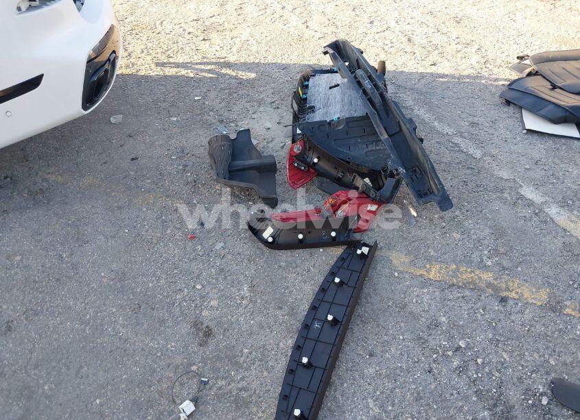 Photo 12 of 2016 Hyundai Santa FE SPORT 2.4L (VIN 5XYZTDLB2GG311257)