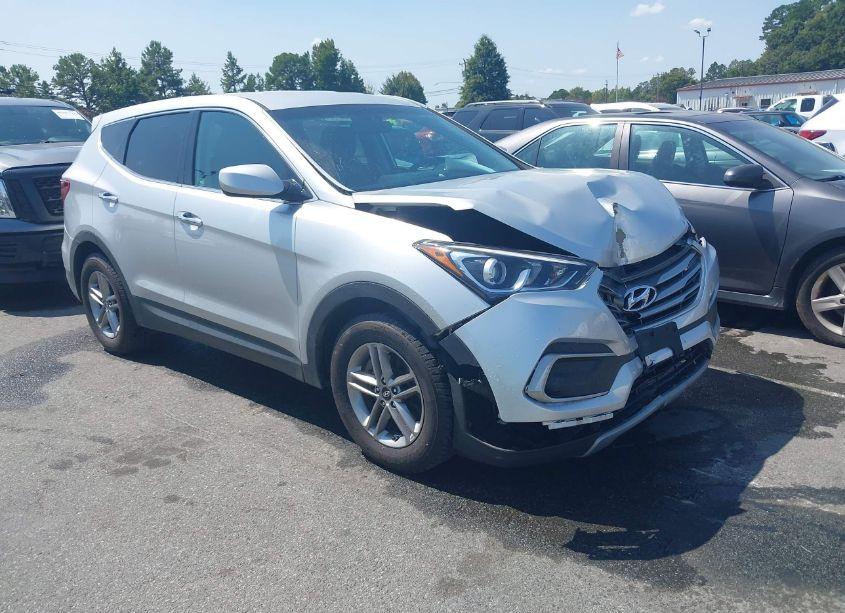 2018 Hyundai Santa FE SPORT 2.4L (VIN 5XYZTDLB2JG525639) main photo