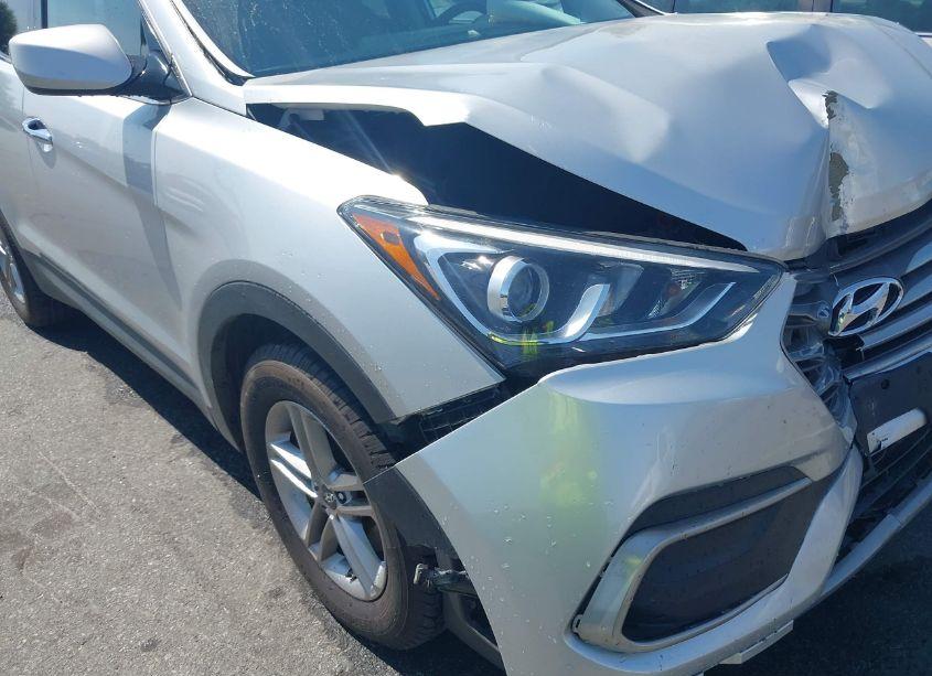 Photo 17 of 2018 Hyundai Santa FE SPORT 2.4L (VIN 5XYZTDLB2JG525639)