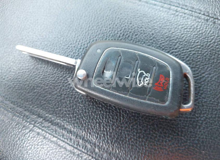 Photo 11 of 2013 Hyundai Santa FE SPORT (VIN 5XYZTDLB3DG007611)