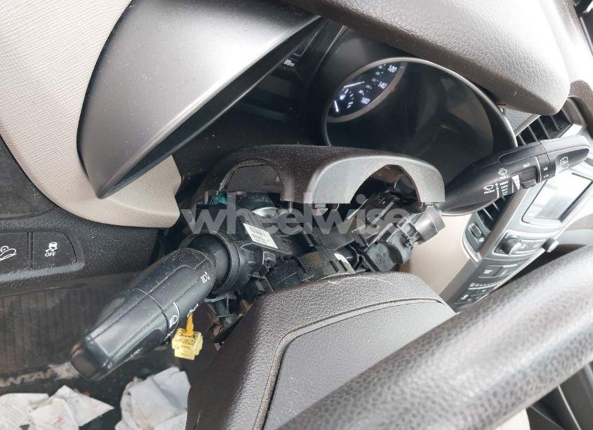 Photo 17 of 2017 Hyundai Santa FE SPORT 2.4L (VIN 5XYZTDLB4HG488927)