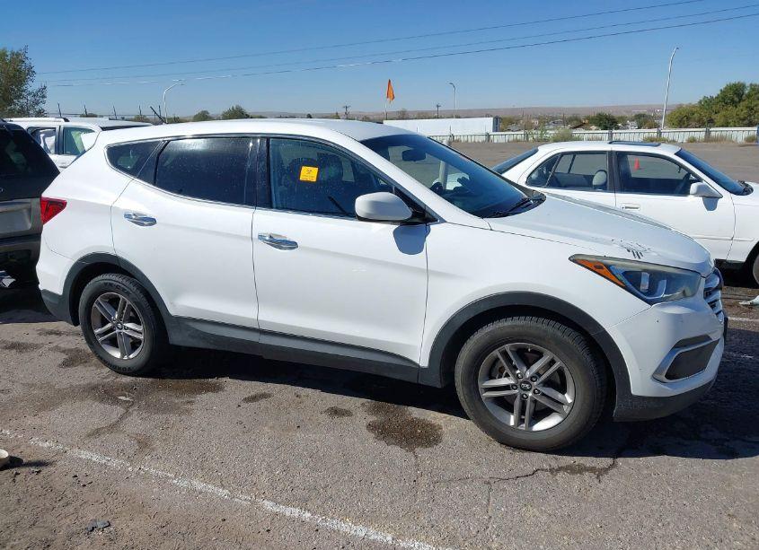 Photo 13 of 2018 Hyundai Santa FE SPORT 2.4L (VIN 5XYZTDLB4JG562580)