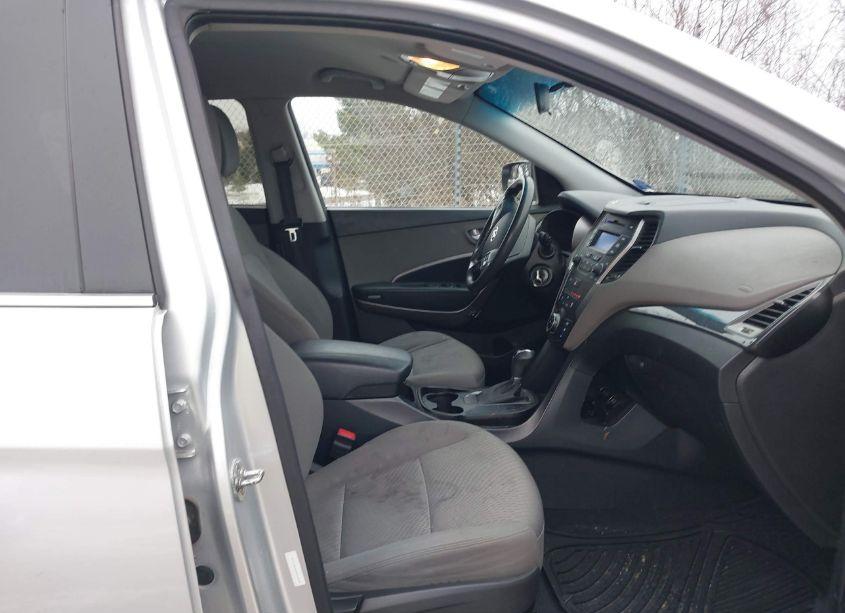 Photo 5 of 2016 Hyundai Santa FE SPORT 2.4L (VIN 5XYZTDLB5GG318428)