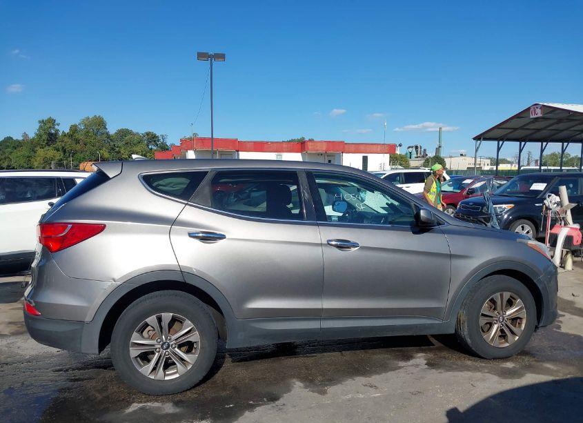 Photo 13 of 2016 Hyundai Santa FE SPORT 2.4L (VIN 5XYZTDLB5GG366477)
