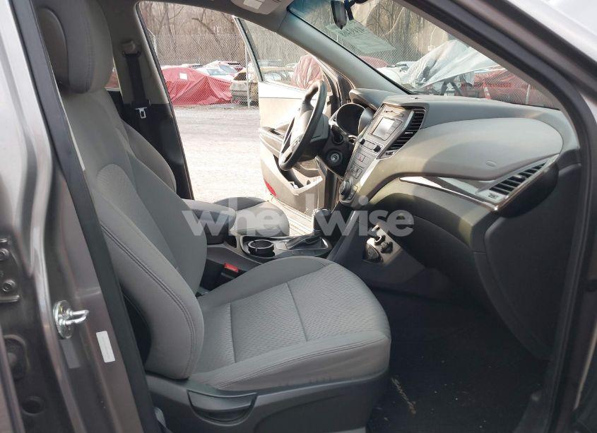 Photo 5 of 2017 Hyundai Santa FE SPORT 2.4L (VIN 5XYZTDLB5HG383359)