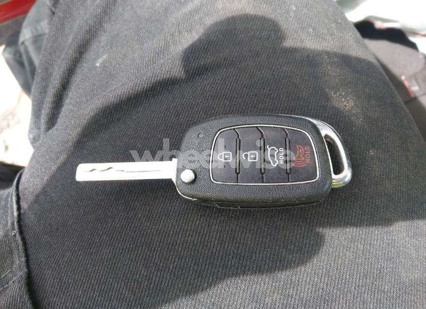 Photo 11 of 2017 Hyundai Santa FE SPORT 2.4L (VIN 5XYZTDLB5HG443365)