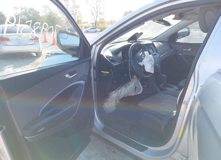 Photo 5 of 2018 Hyundai Santa FE SPORT 2.4L (VIN 5XYZTDLB5JG551796)