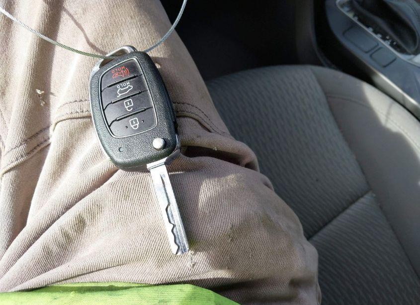 Photo 11 of 2018 Hyundai Santa FE SPORT 2.4L (VIN 5XYZTDLB5JG562572)