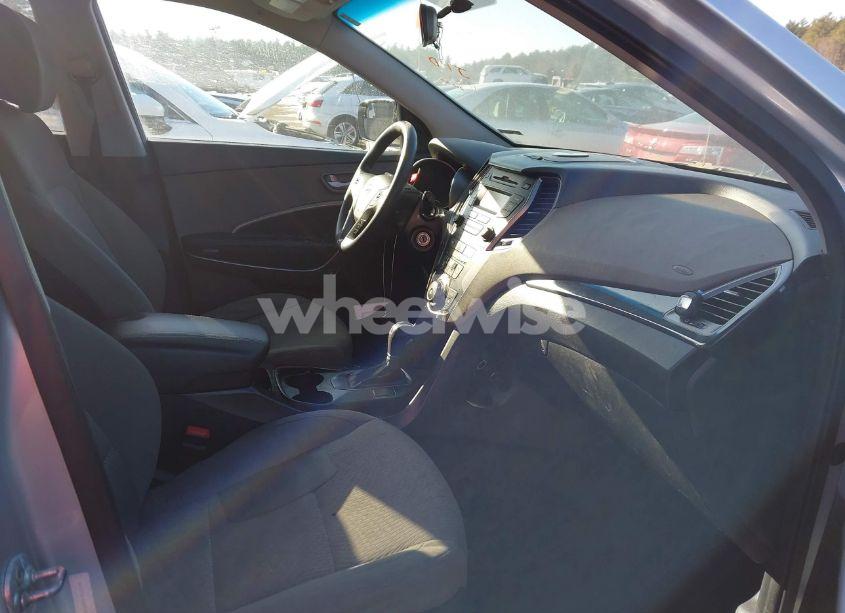 Photo 5 of 2016 Hyundai Santa FE SPORT 2.4L (VIN 5XYZTDLB6GG329891)