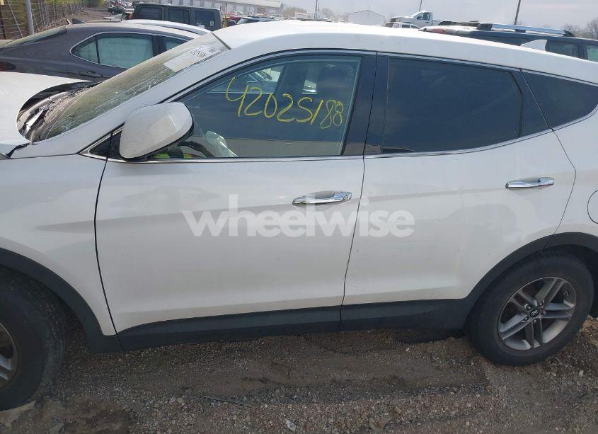 Photo 14 of 2017 Hyundai Santa FE SPORT 2.4L (VIN 5XYZTDLB6HG418751)