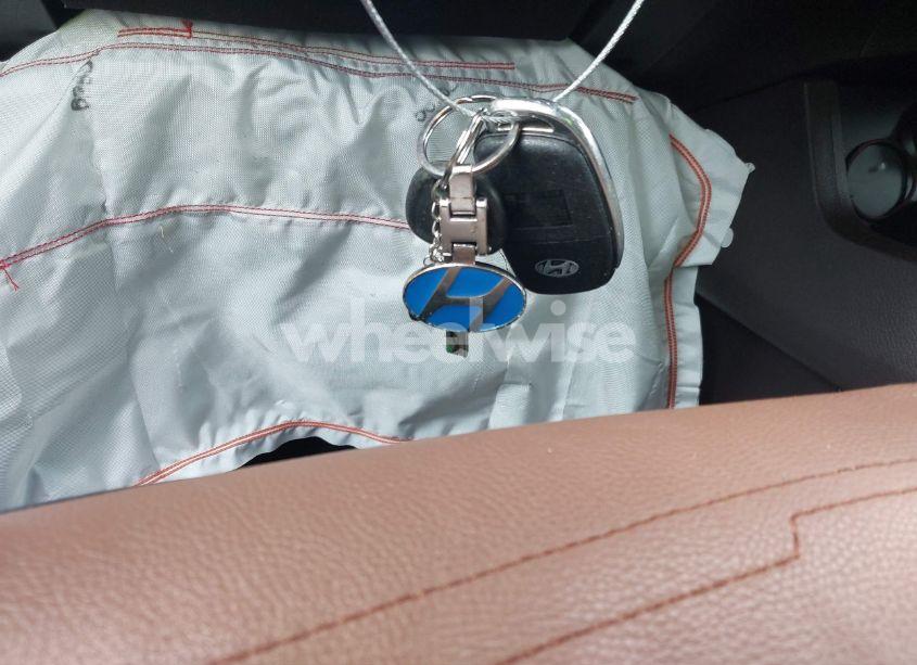 Photo 11 of 2017 Hyundai Santa FE SPORT 2.4L (VIN 5XYZTDLB6HG485401)