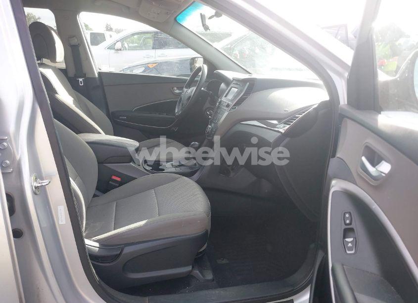 Photo 5 of 2017 Hyundai Santa FE SPORT 2.4L (VIN 5XYZTDLB7HG444081)