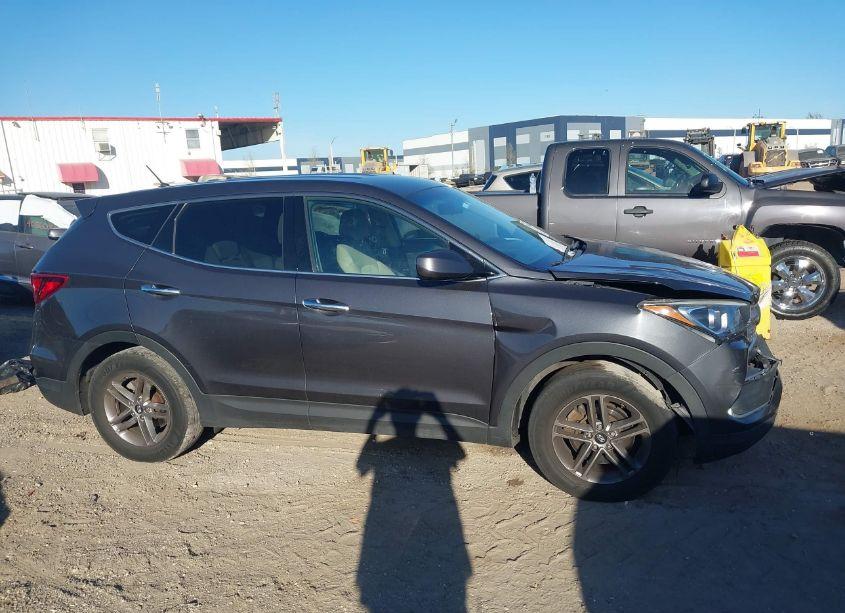 Photo 13 of 2018 Hyundai Santa FE SPORT 2.4L (VIN 5XYZTDLB7JG572472)