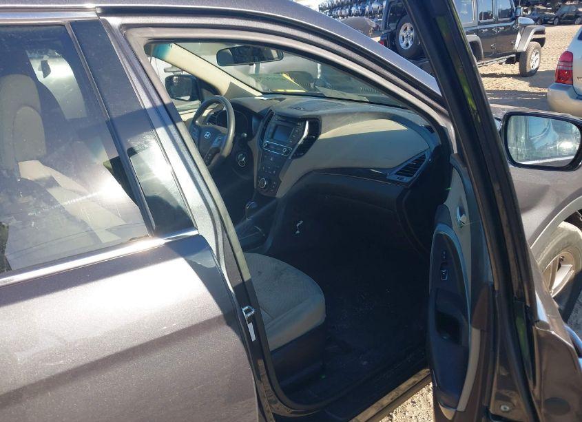 Photo 5 of 2018 Hyundai Santa FE SPORT 2.4L (VIN 5XYZTDLB7JG572472)