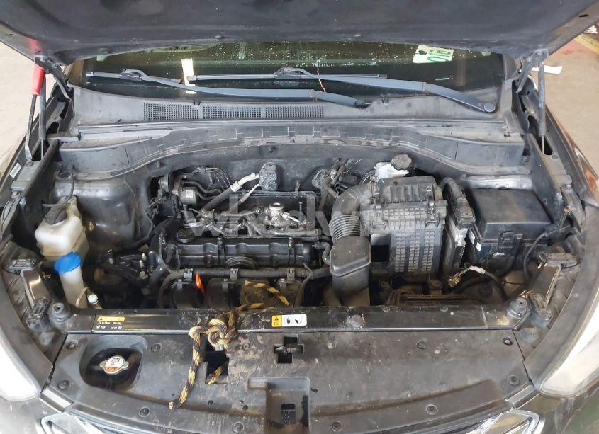 Photo 10 of 2014 Hyundai Santa FE SPORT 2.4L (VIN 5XYZTDLB8EG168358)