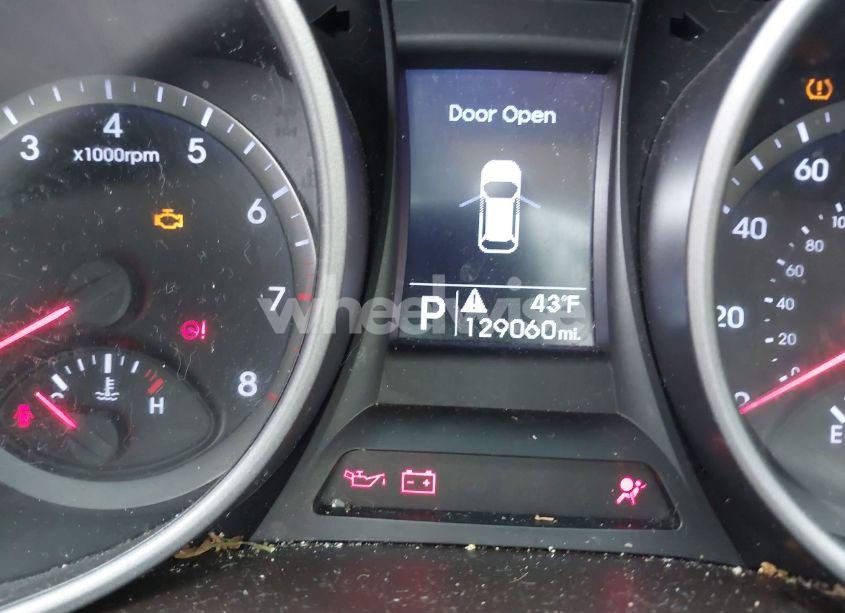 Photo 15 of 2016 Hyundai Santa FE SPORT 2.4L (VIN 5XYZTDLB8GG365744)