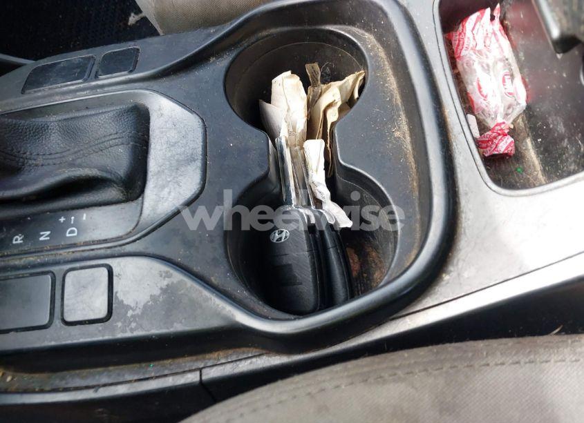 Photo 11 of 2017 Hyundai Santa FE SPORT 2.4L (VIN 5XYZTDLB8HG491880)