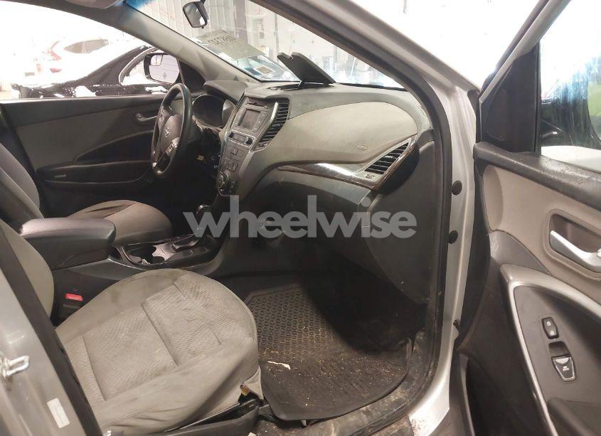 Photo 5 of 2017 Hyundai Santa FE SPORT 2.4L (VIN 5XYZTDLB8HG491880)