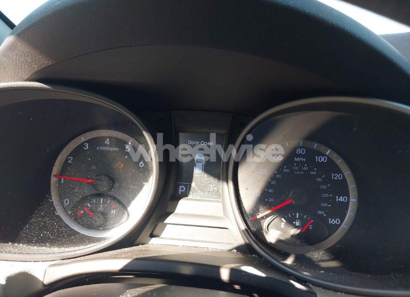 Photo 15 of 2014 Hyundai Santa FE SPORT 2.4L (VIN 5XYZTDLB9EG193690)