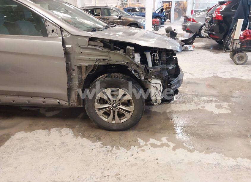 Photo 19 of 2016 Hyundai Santa FE SPORT 2.4L (VIN 5XYZTDLB9GG317587)