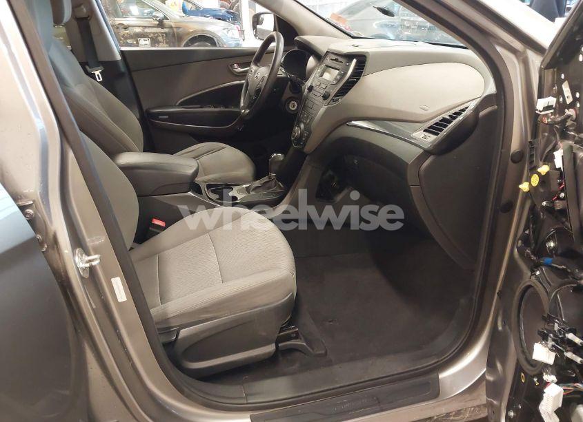 Photo 5 of 2016 Hyundai Santa FE SPORT 2.4L (VIN 5XYZTDLB9GG317587)