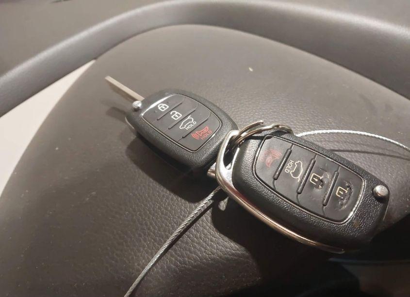 Photo 11 of 2016 Hyundai Santa FE SPORT 2.4L (VIN 5XYZTDLB9GG318643)