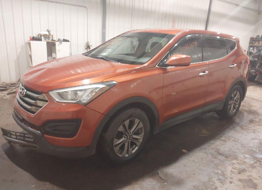 Photo 2 of 2016 Hyundai Santa FE SPORT 2.4L (VIN 5XYZTDLB9GG318643)