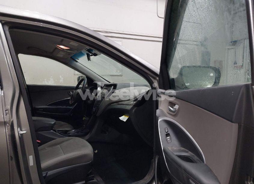 Photo 5 of 2017 Hyundai Santa FE SPORT 2.4L (VIN 5XYZTDLB9HG392906)