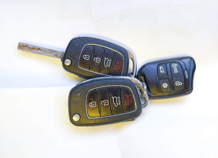 Photo 11 of 2017 Hyundai Santa FE SPORT 2.4L (VIN 5XYZTDLB9HG438671)