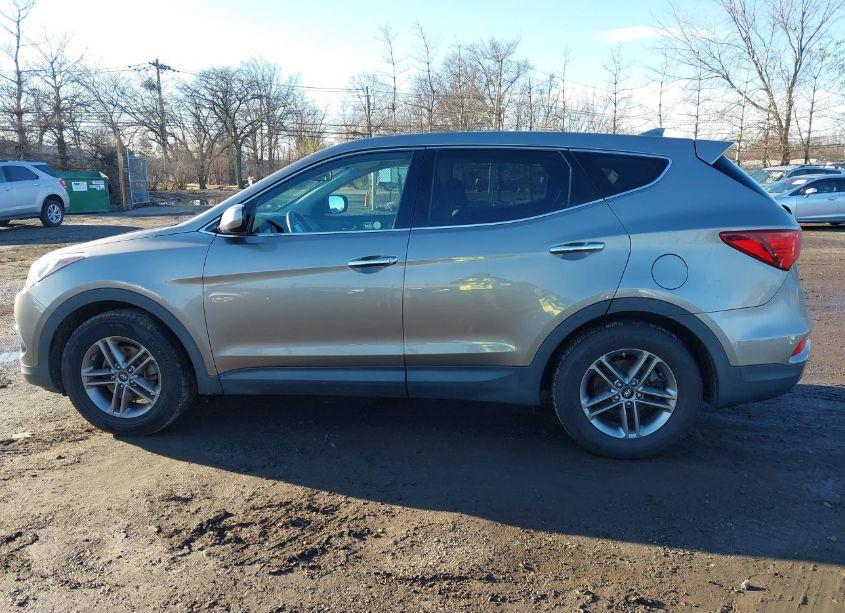 Photo 14 of 2017 Hyundai Santa FE SPORT 2.4L (VIN 5XYZTDLB9HG438671)
