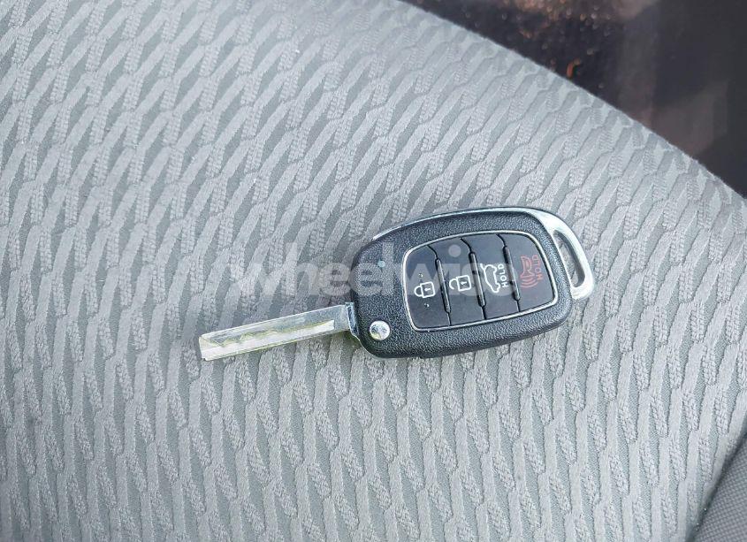 Photo 11 of 2018 Hyundai Santa FE SPORT 2.4L (VIN 5XYZTDLB9JG513584)