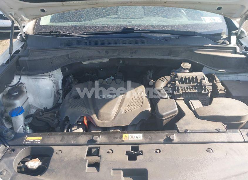 Photo 10 of 2015 Hyundai Santa FE SPORT 2.4L (VIN 5XYZTDLBXFG256541)