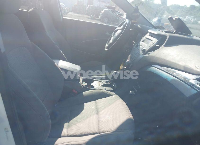 Photo 5 of 2015 Hyundai Santa FE SPORT 2.4L (VIN 5XYZTDLBXFG256541)