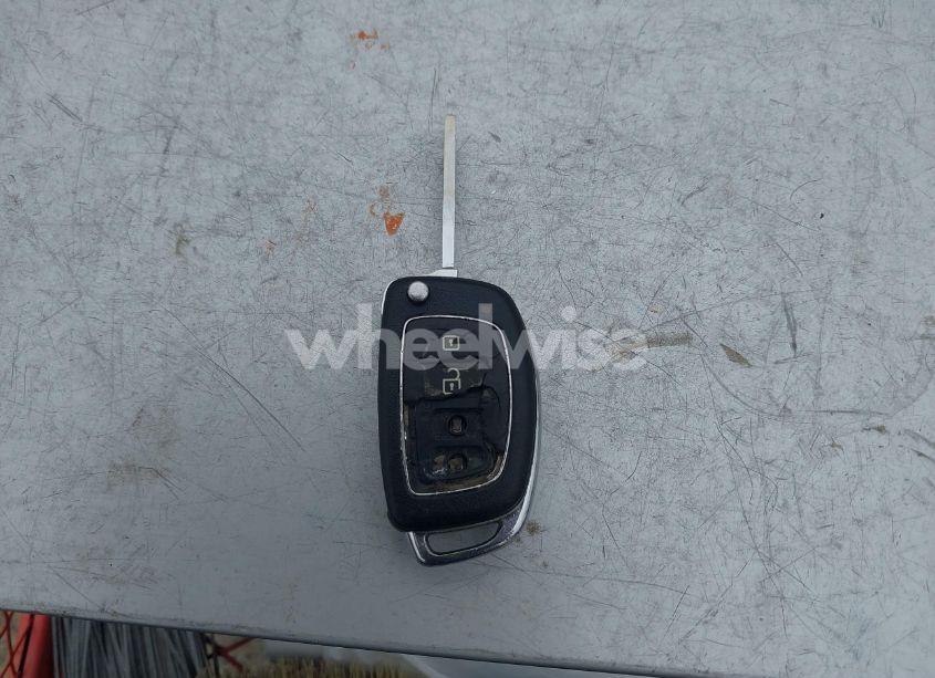 Photo 11 of 2016 Hyundai Santa FE SPORT 2.4L (VIN 5XYZTDLBXGG353241)